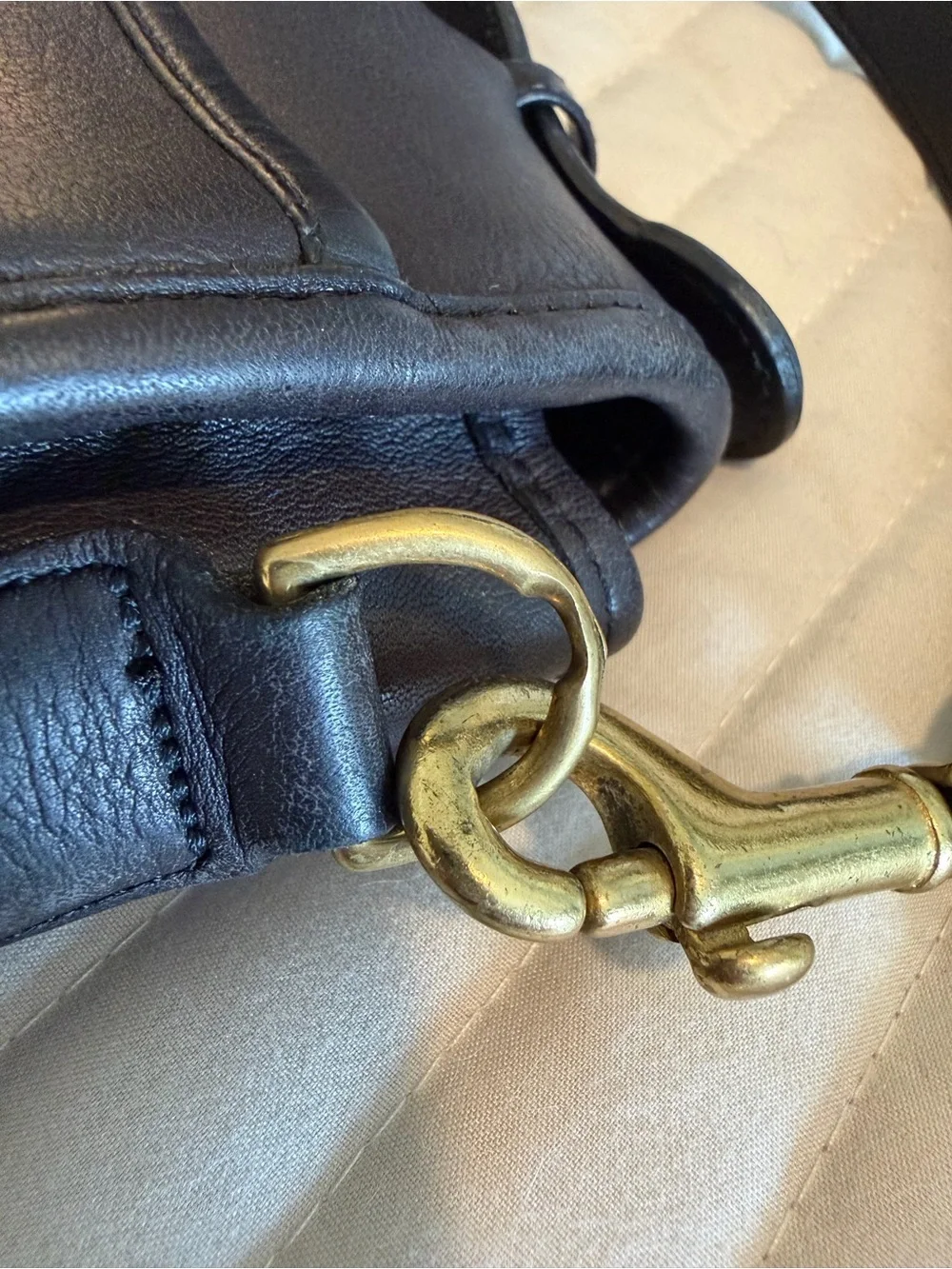 Vintage COACH Court Bag 9870 Black Crossbody Top Handle w/One-Sided Hangtag